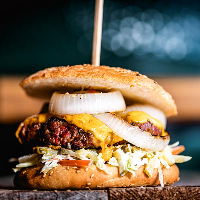 Big Green Egg Cast Iron Grill Press Køb hos Pejsen